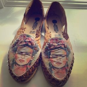 Leather Mexican Huaraches sandals with Frida print